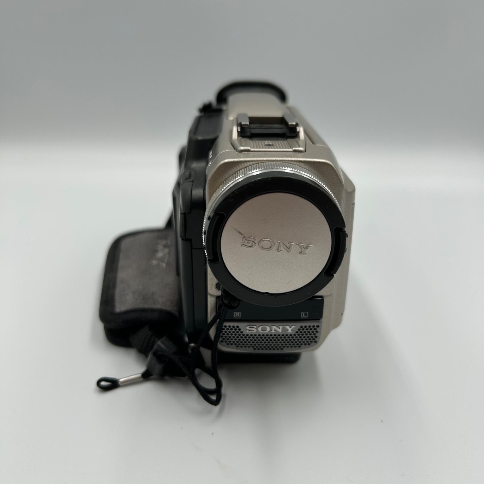 【ジャンク品】Sony DCR-TRV10 miniDV ハンディカム SONY ソニー DCR-TRV10 デジタルビデオカメラ MiniDV 【中古品