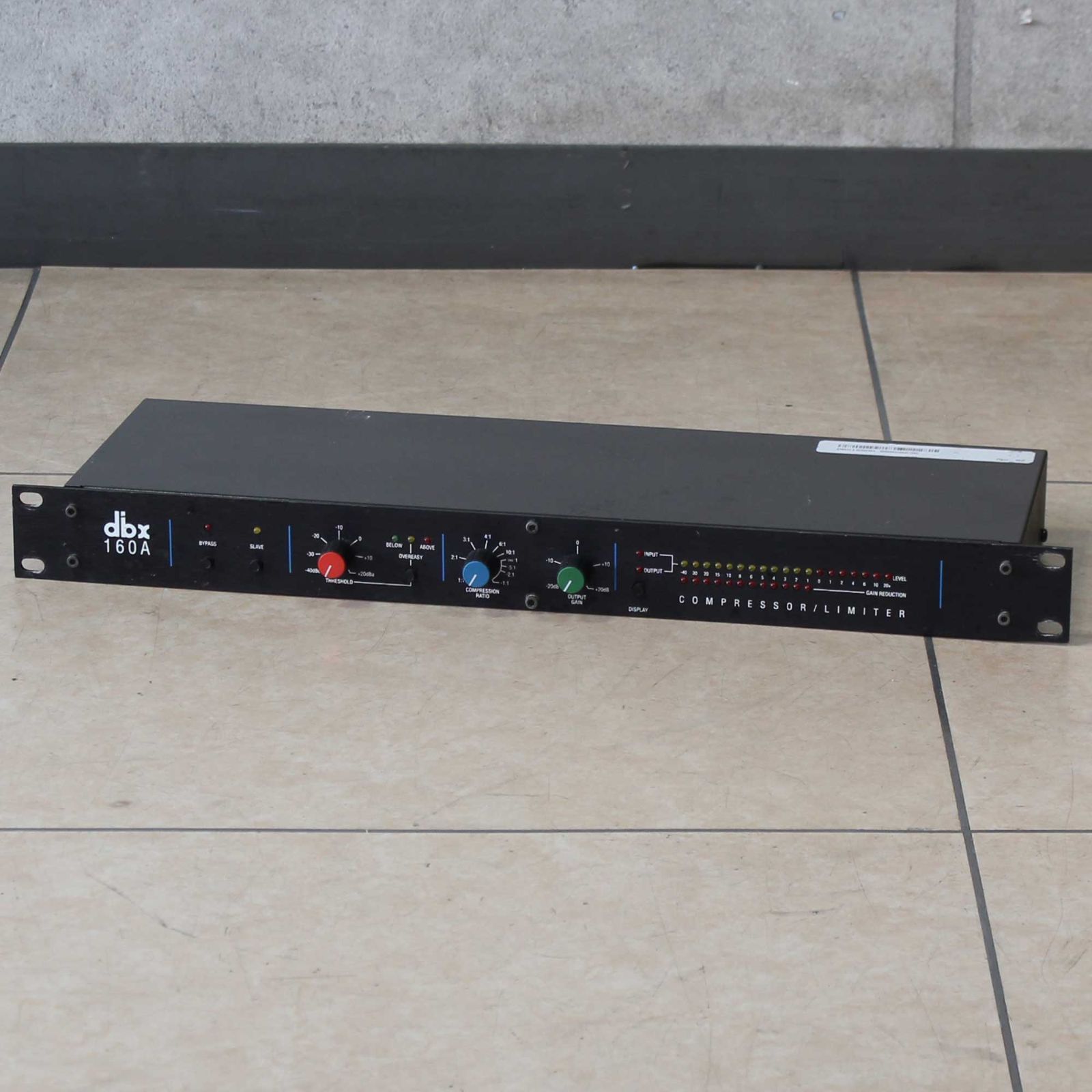 中古 dbx 160A Compressor/Limiter 名機「160」の血統を引き継ぐ1chのコンプレッサー