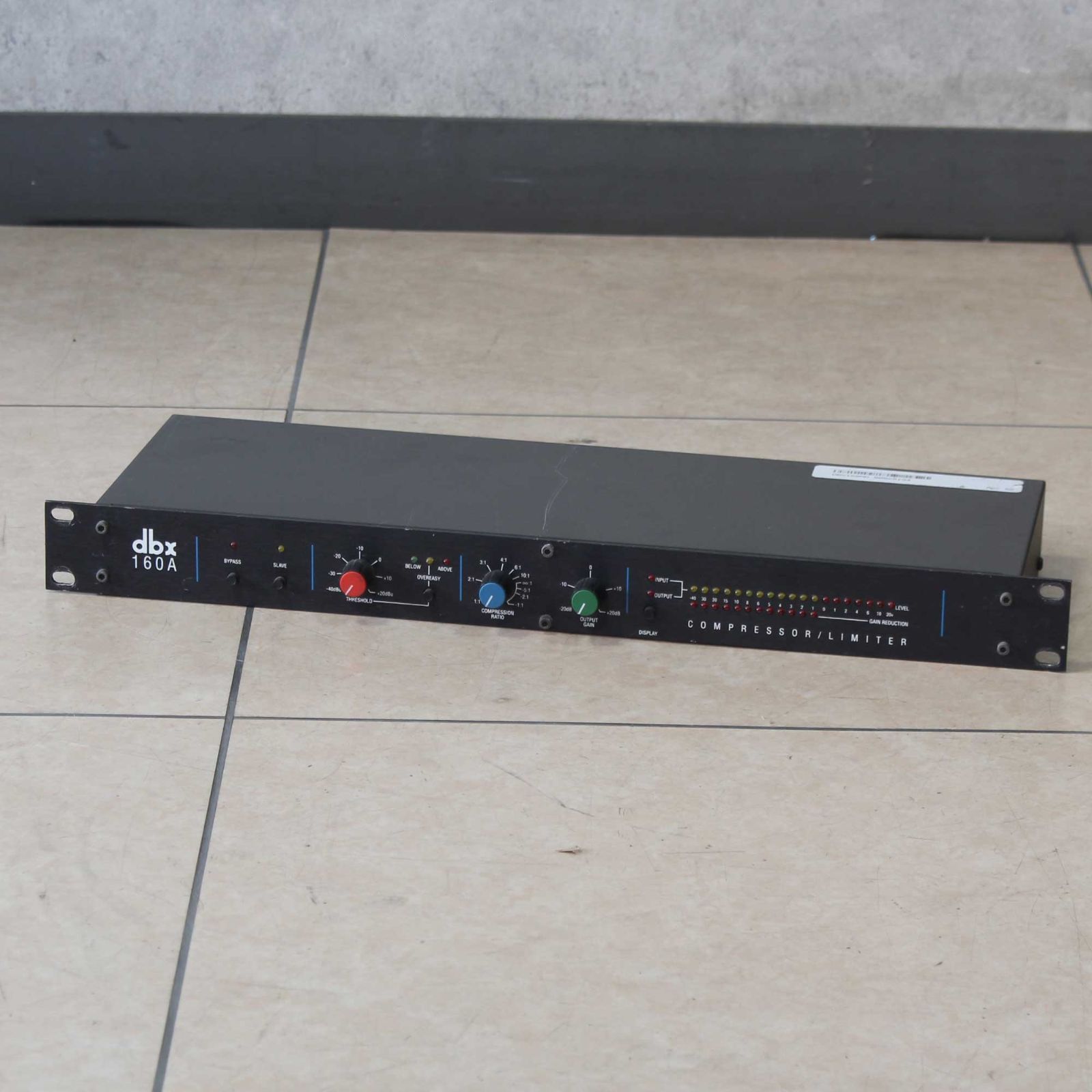中古 dbx 160A Compressor/Limiter 名機「160」の血統を引き継ぐ1chの