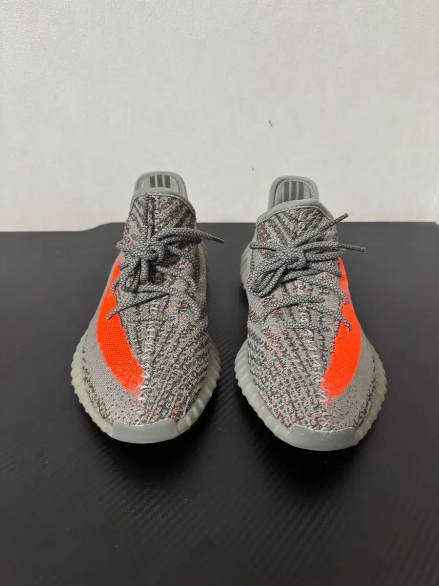 アディダス イージーブースト 350 V2 ベルーガ リフレクティブ 275 サイズ 出品