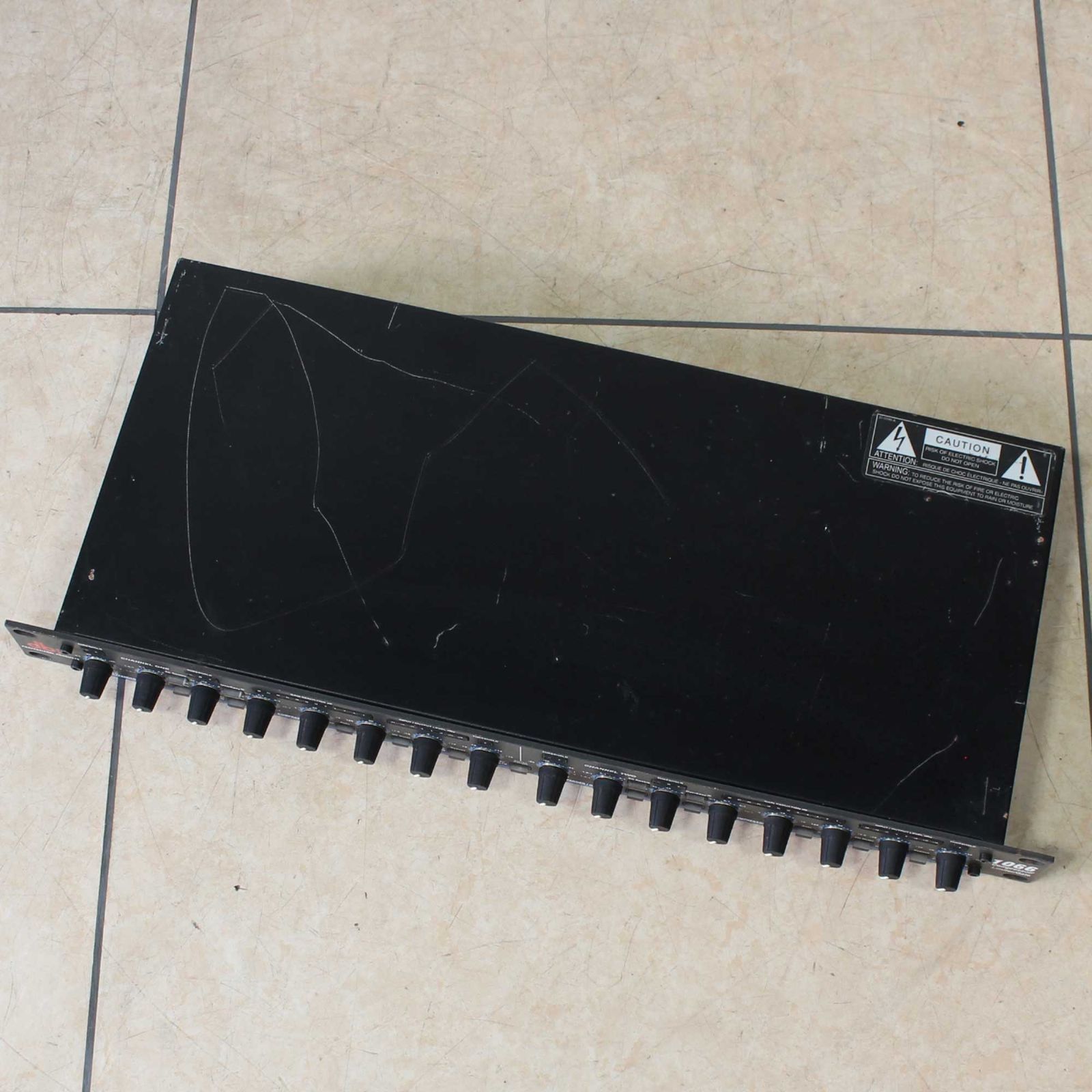 中古 dbx 1066 compressor/Limiter/Gate 2chのコンプレッサー