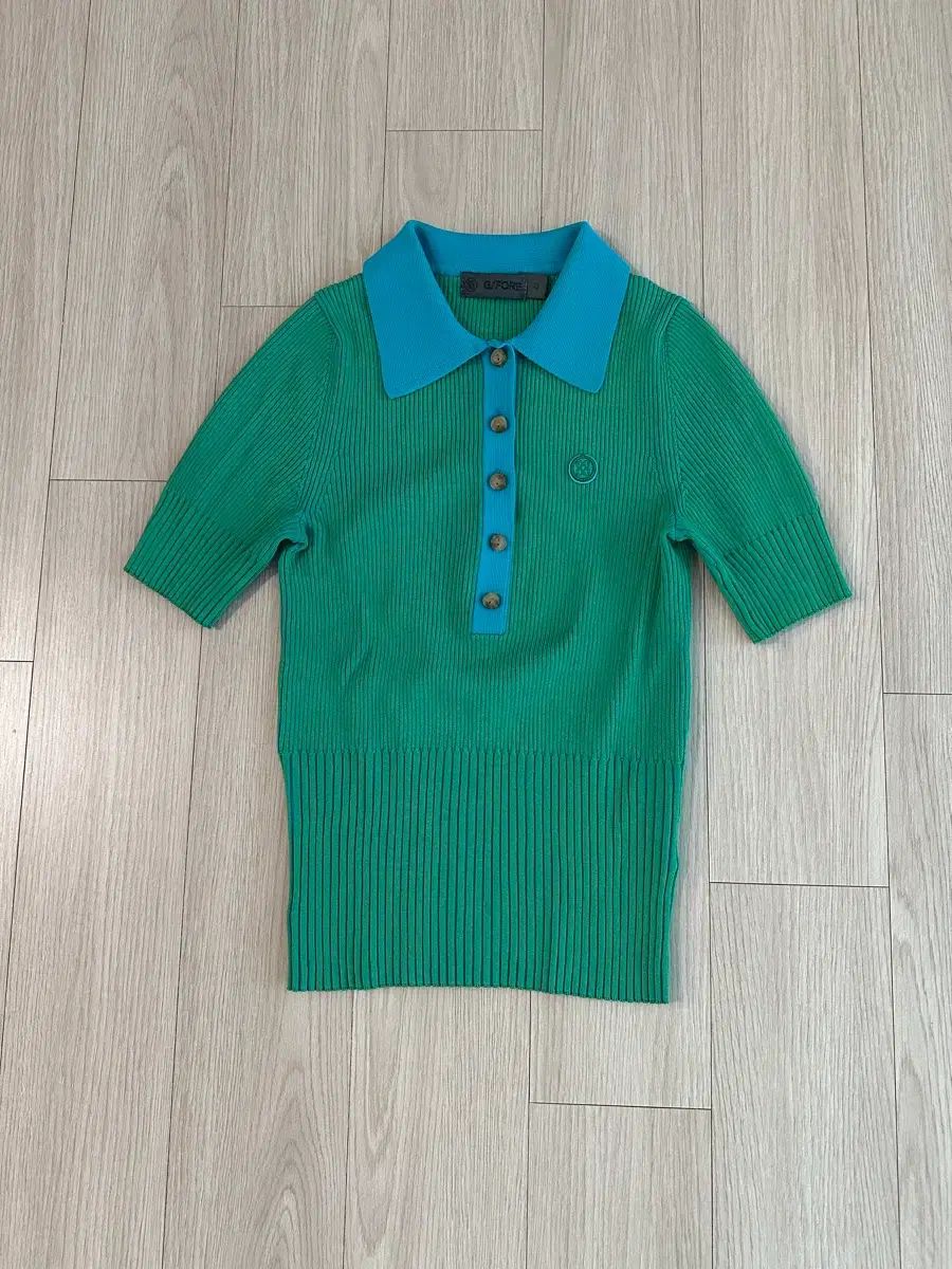 ジーフォア 半袖 Tシャツ 正規品