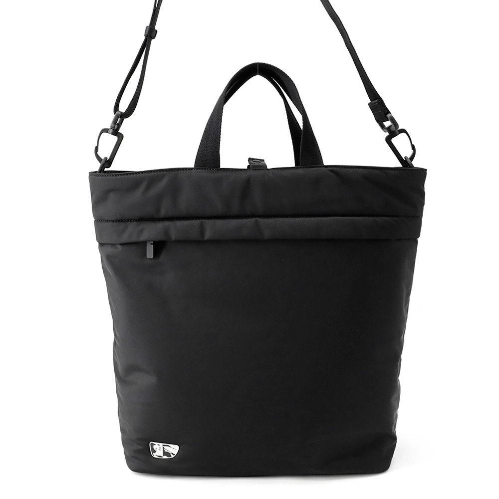 バーバリー トートバッグ シールド N/S トート ナイロン 81025151 BURBERRY 2way 黒 49,500円