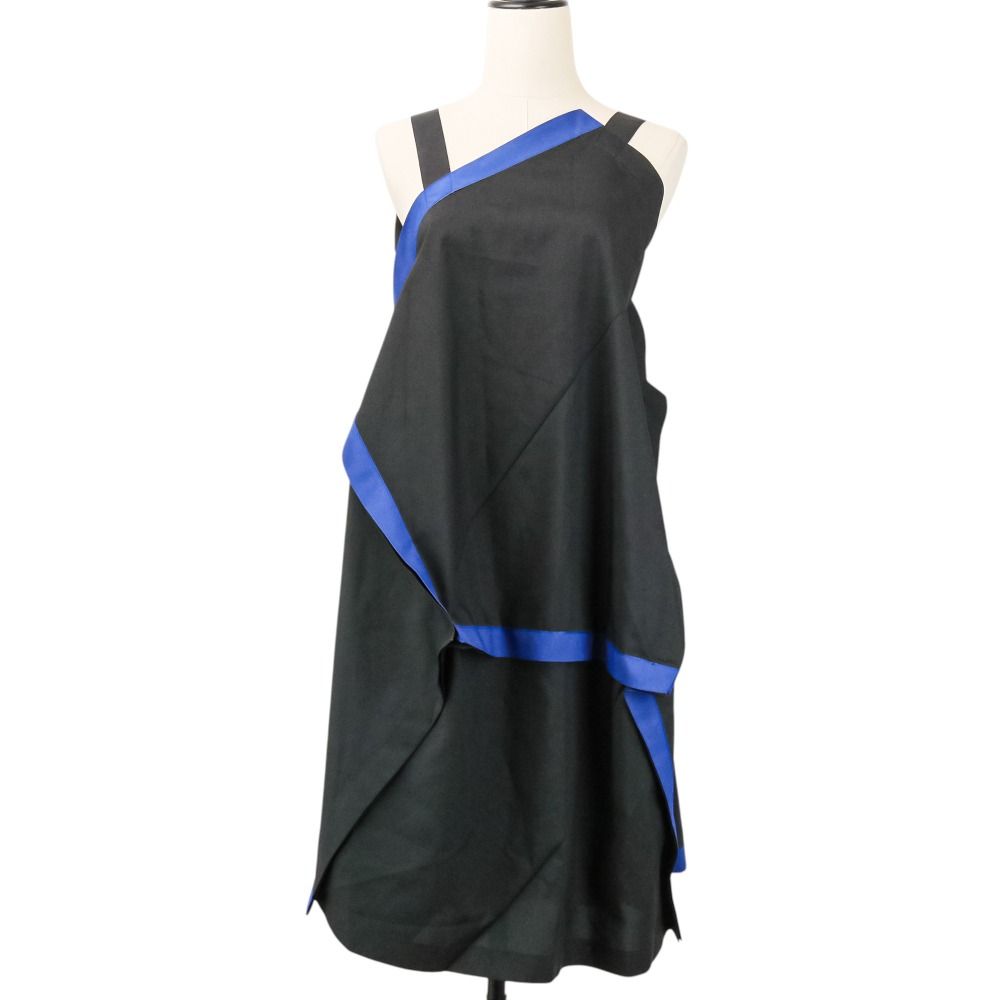 良品 ISSEY MIYAKE イッセイミヤケ 1325 変形 エプロンワンピース IL61FH813 サイズ3 ブラック ブルー レディース 古着 中古 USED