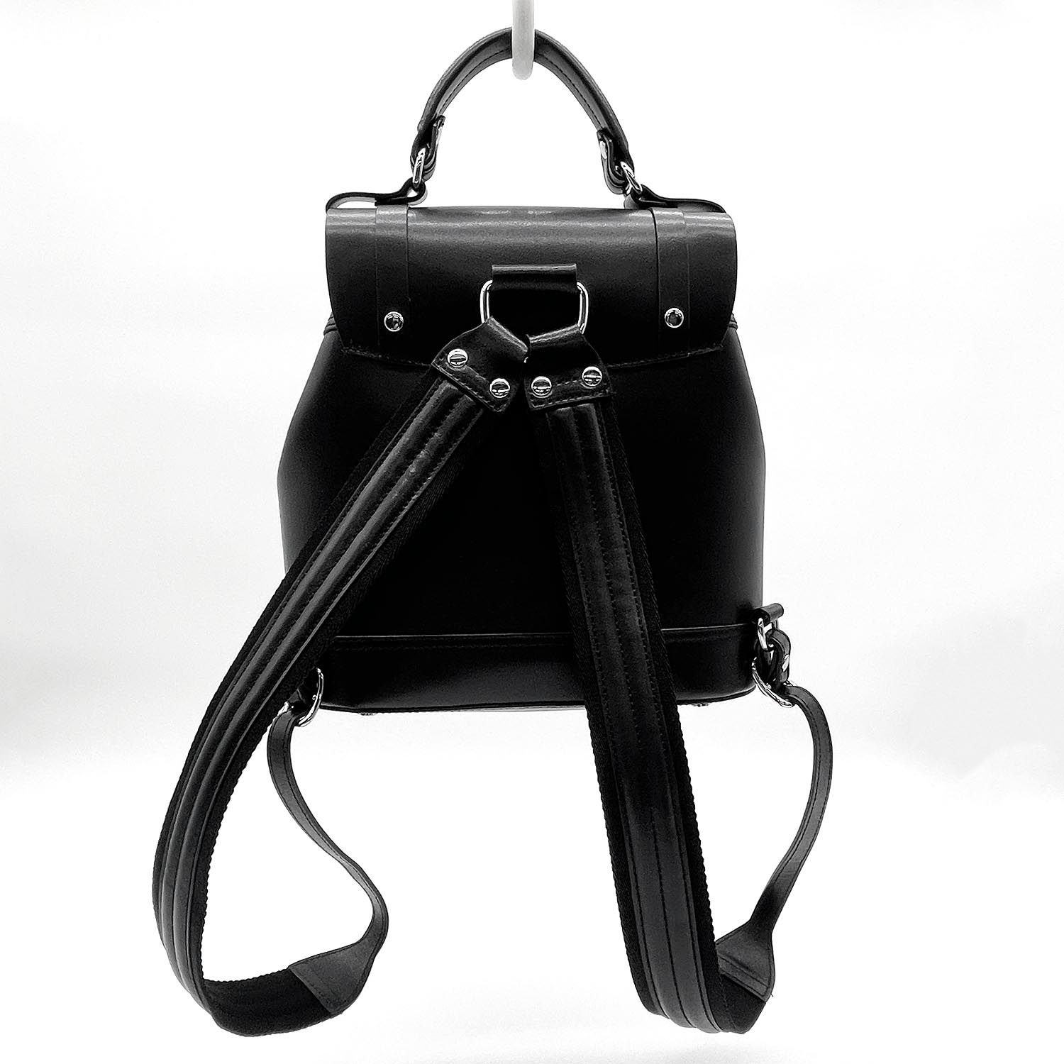 Vivienne Westwood 編み込み レザー リュック デイパック 黒 Vivienne Westwood 編み込み レザー リュック デイパック 黒 | ヤマダ