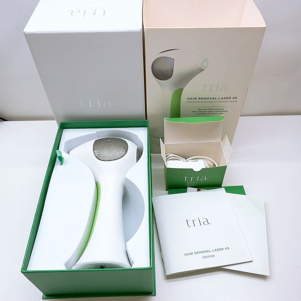 ほぼ未使用＊付属品完備》 トリア パーソナルレーザー 4X Tria LHR 4.0