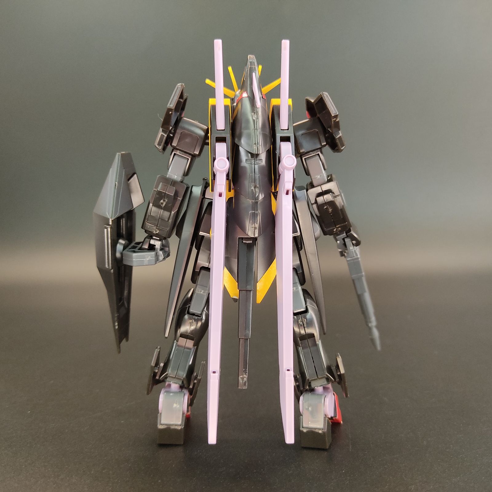 ガンプラ HGUC 1/144ジャンクまとめ 組立完成品 バンダイ BANDAI 未使用品とジャンク】HG1/144ガンプラまとめ売り10体 【公式通販】