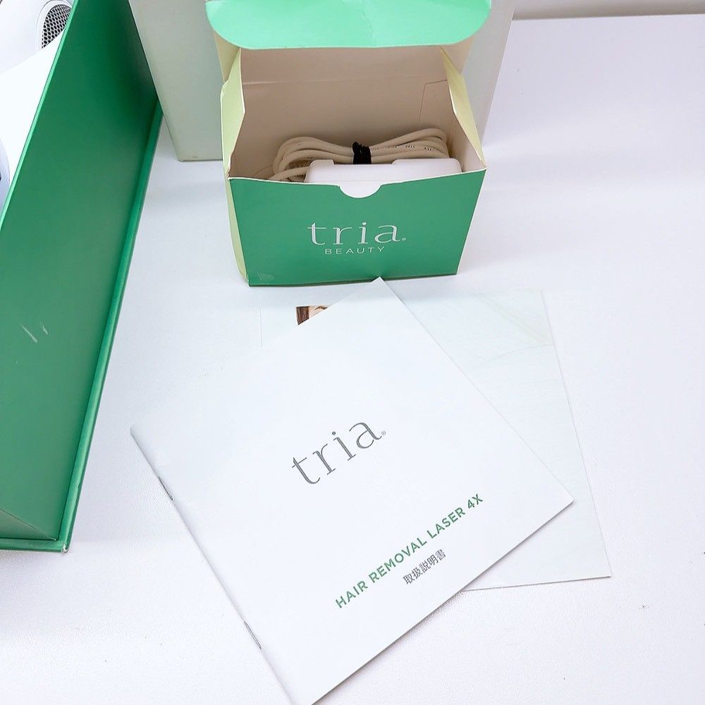 ほぼ未使用＊付属品完備》 トリア パーソナルレーザー 4X Tria LHR 4.0
