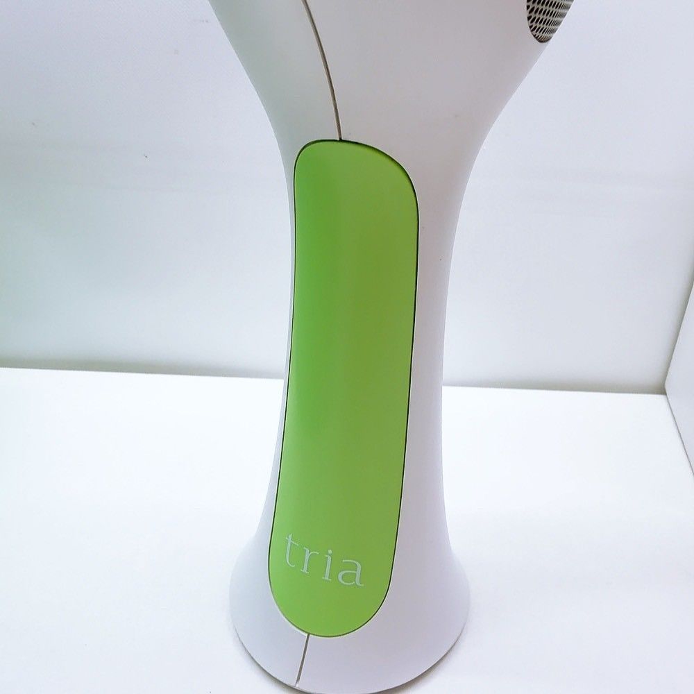 ほぼ未使用＊付属品完備》 トリア パーソナルレーザー 4X Tria LHR 4.0