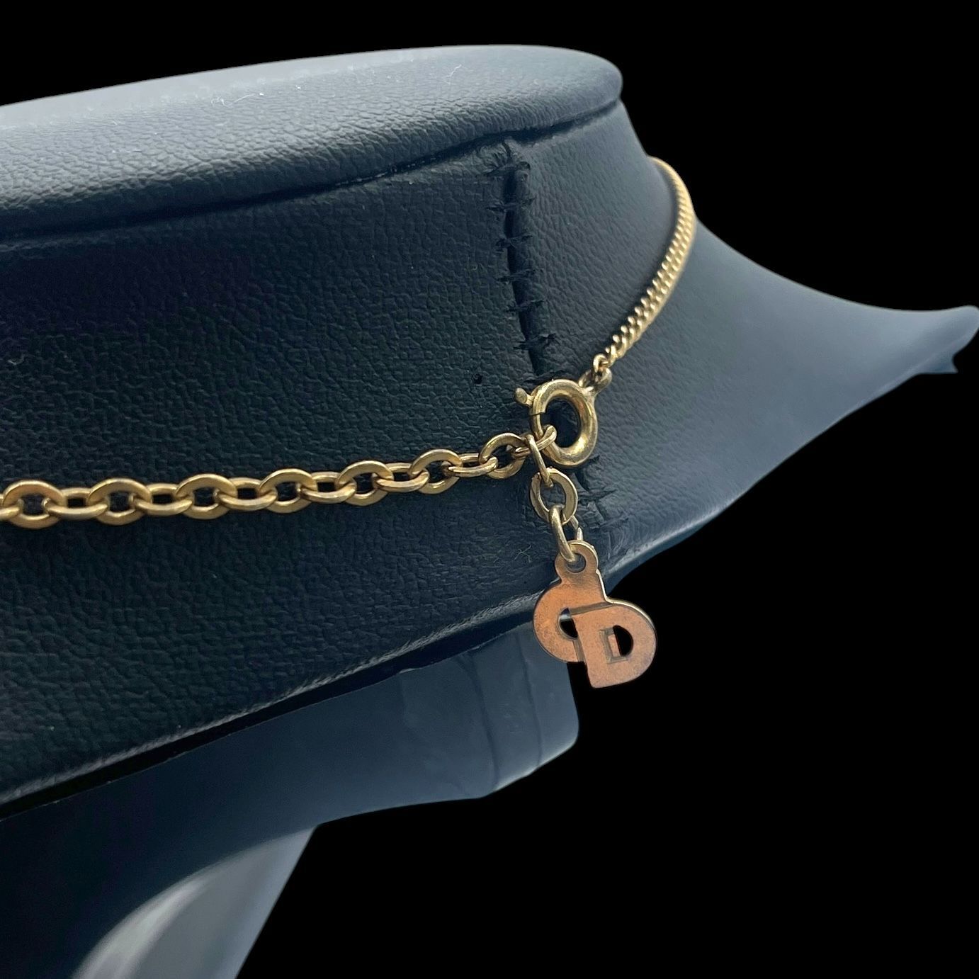 Christian Dior クリスチャンディオール ネックレス CDロゴ 刻印 