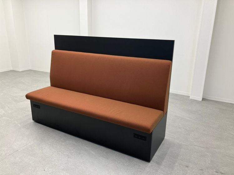 【中古品】オカムラ Bresta(ブレスタ)シリーズ 1800ロビーソファ オレンジ