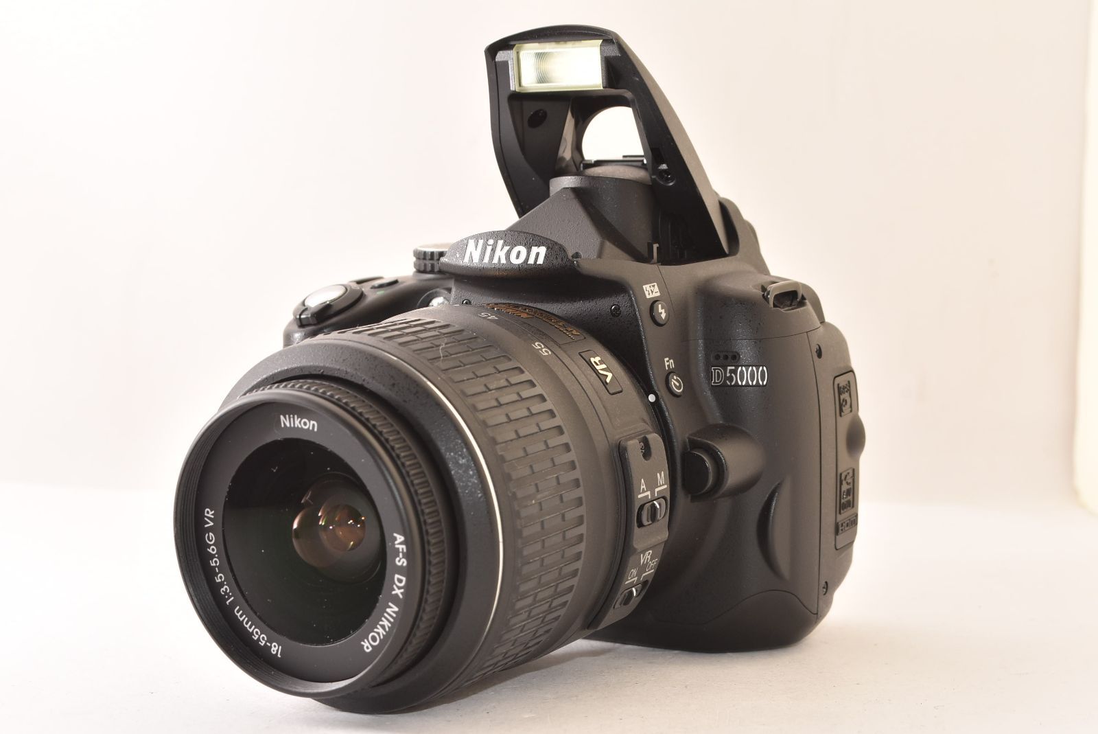 ☆極上品☆ Nikon ニコン D5000 + 18-55mm F3.5-5.6G VR 純正レンズ