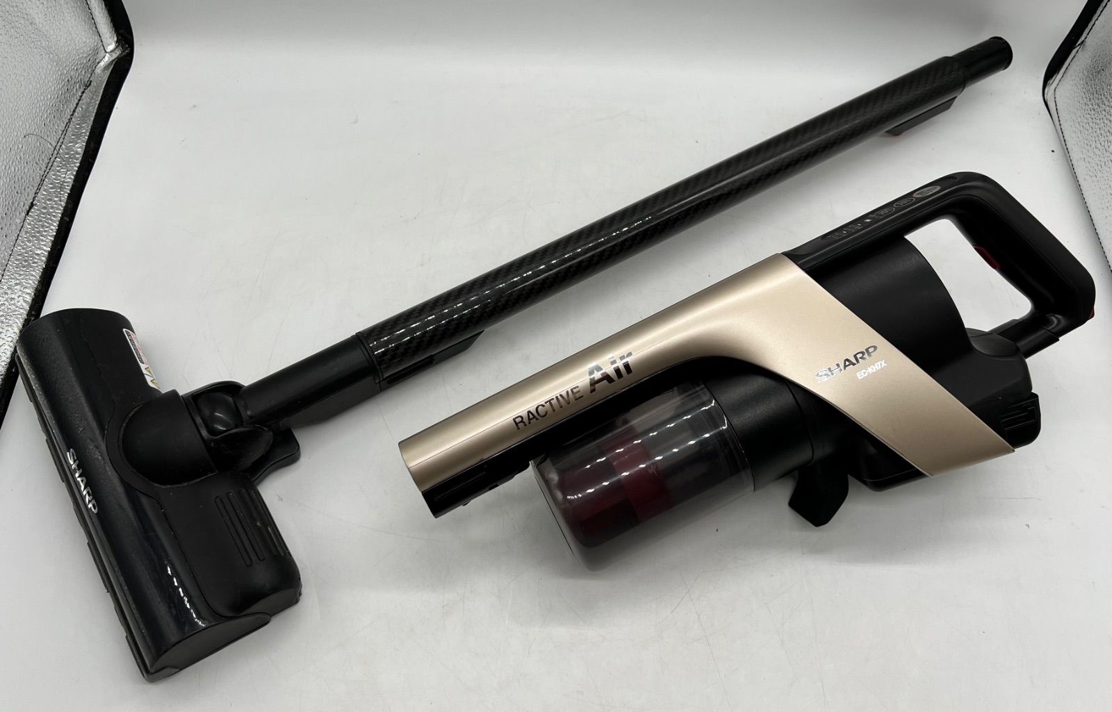 🧹SHARP🧹 2022年製 シャープ コードレス掃除機 EC-KH7X-N 軽量 動作