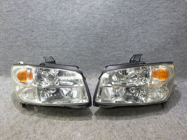 ステージア　ヘッドライト　左右　HID　キセノン　M35　NM35　後期　100-63871　E　26010-7W01A　バラスト付き　260520038