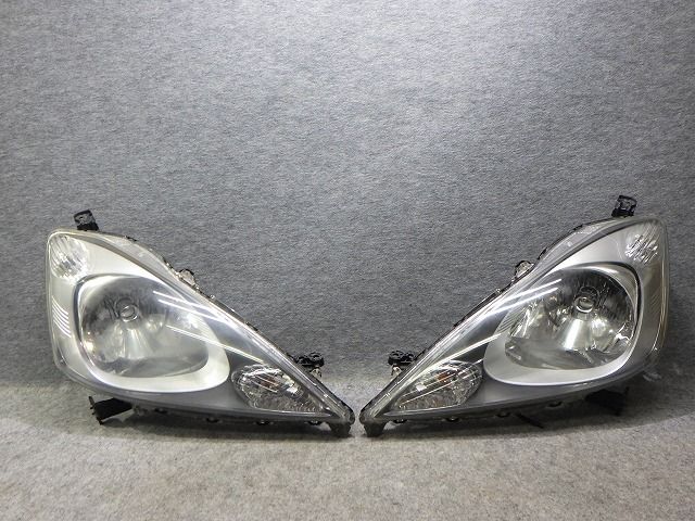 フィット　ヘッドライト　左右　HID　GE6/7　前期　P6869　7　33151-TF0-J01　バラスト付き　260520035