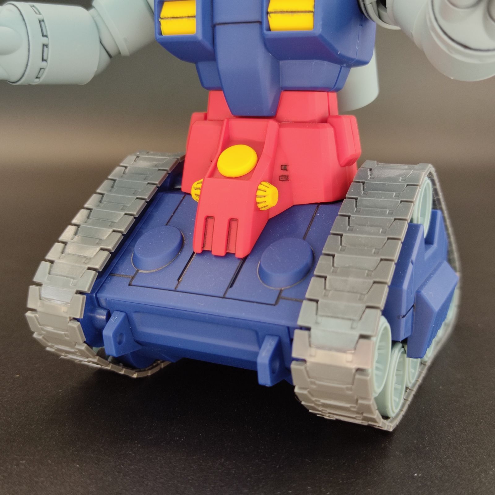 ガンプラ【中古品/つや消し仕上げ】 HGUC 1/144 ガンタンク 完成品