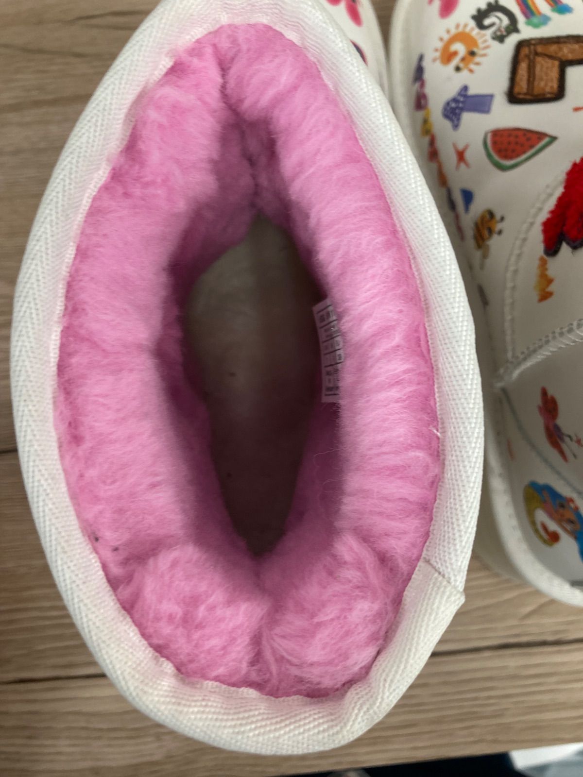 UGG アグ クラシック プラットフォーム ポップ スケッチ Classic