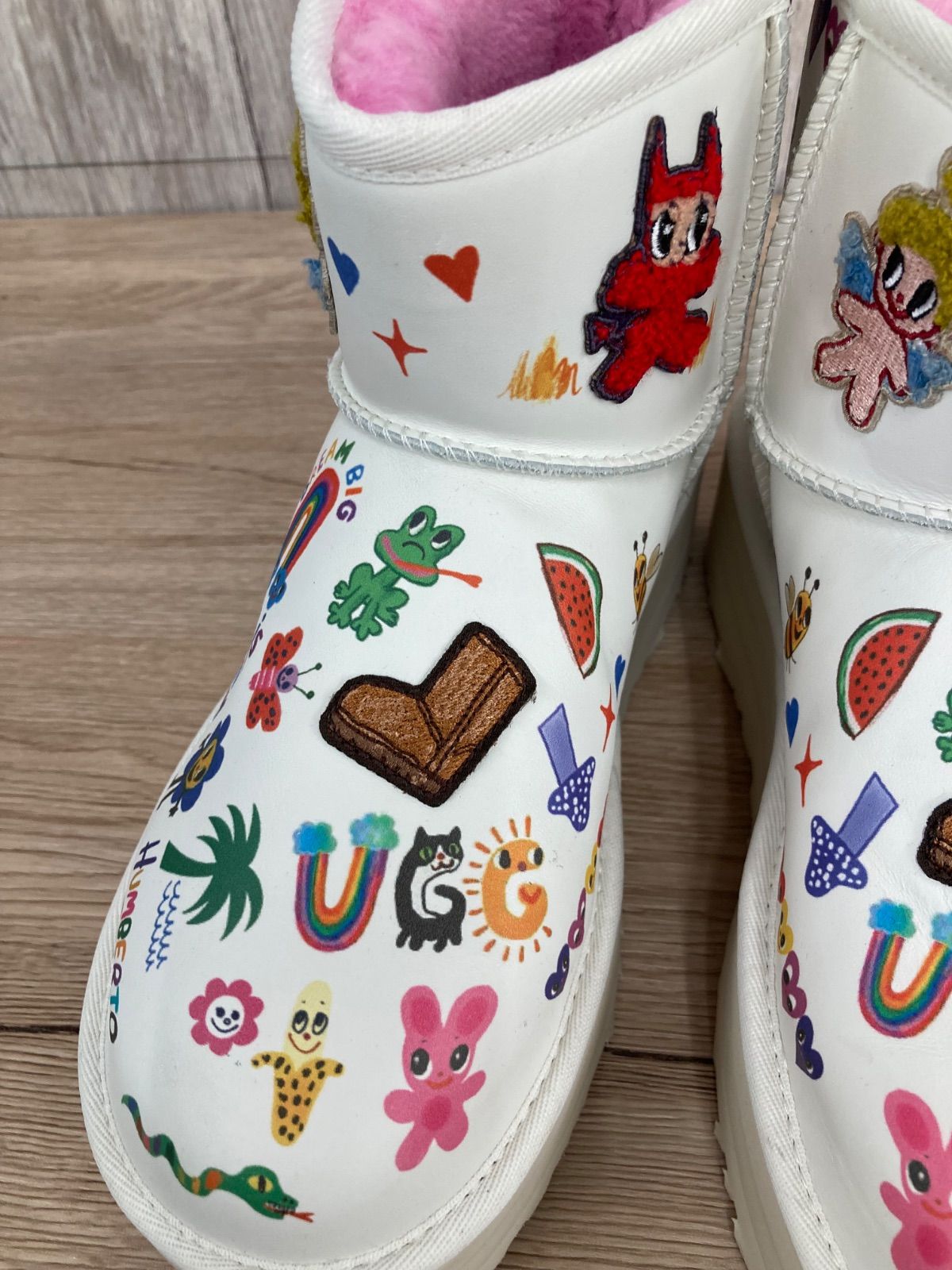 UGG アグ クラシック プラットフォーム ポップ スケッチ Classic