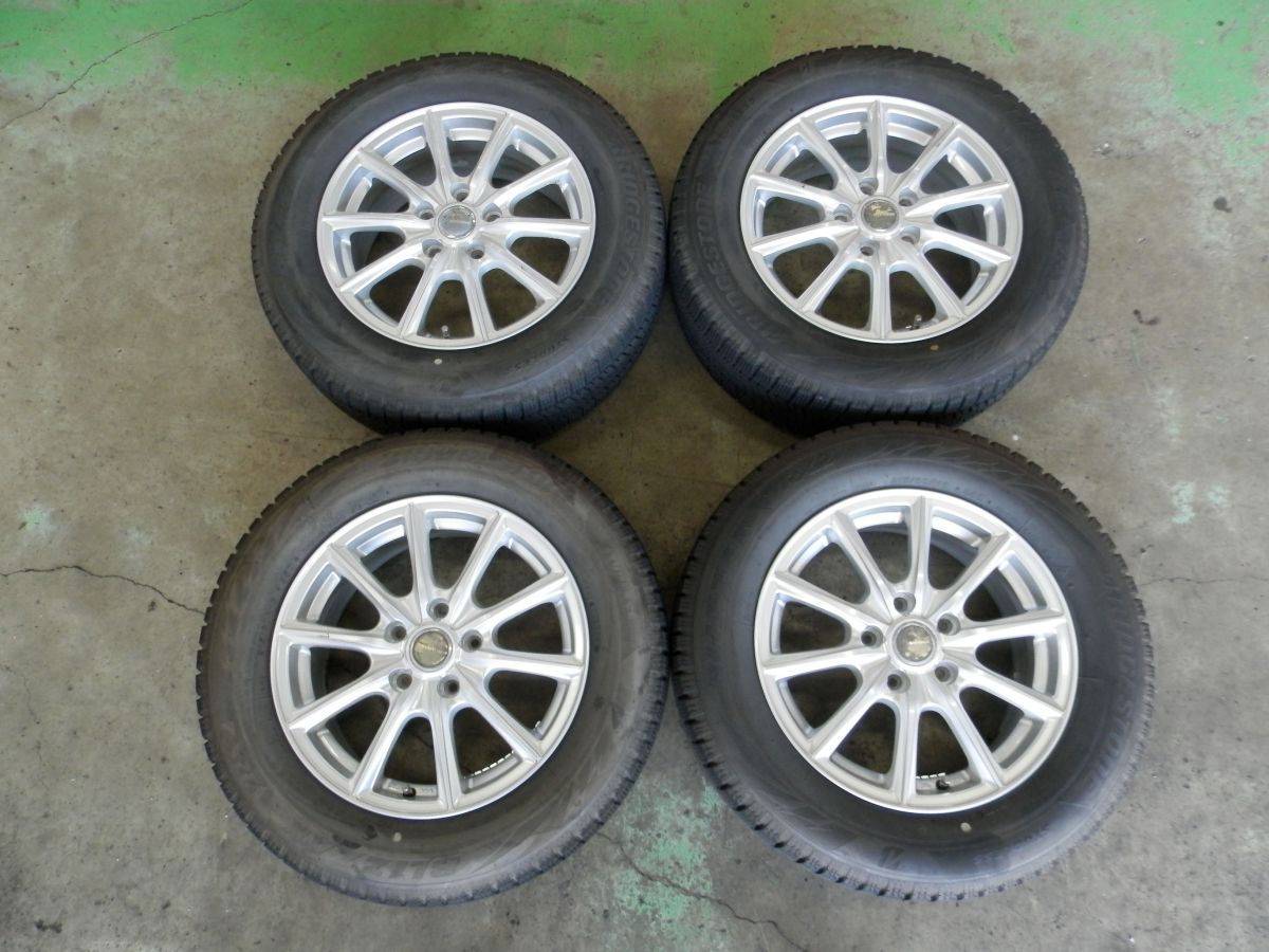 ヴェゼル ECO FORME 16インチ 社外アルミホイール付スタッドレスタイヤ 4本SET 215/60R16 2022年製 6.5J +54 5H 114.3 73φ