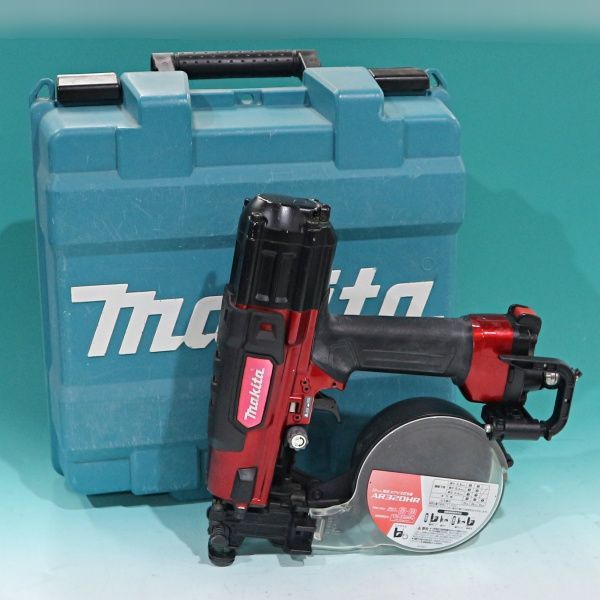 中古動作品 マキタ/makita 32mm高圧ビス打機 AR320HR 25-32mm 連結ビス(コイルタイプ)