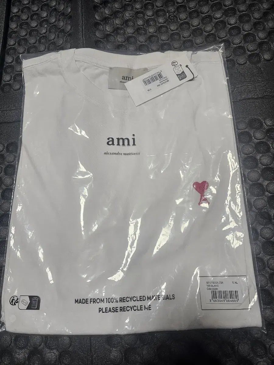 アミ スモール ハート ロゴ Tシャツ 白 XL 6,015円