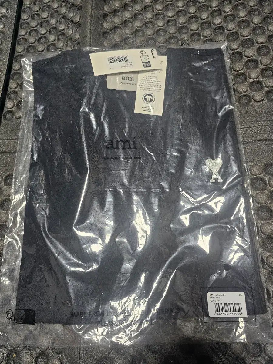 アミ スモール ハート ロゴ ブラック 半袖 Tシャツ XL