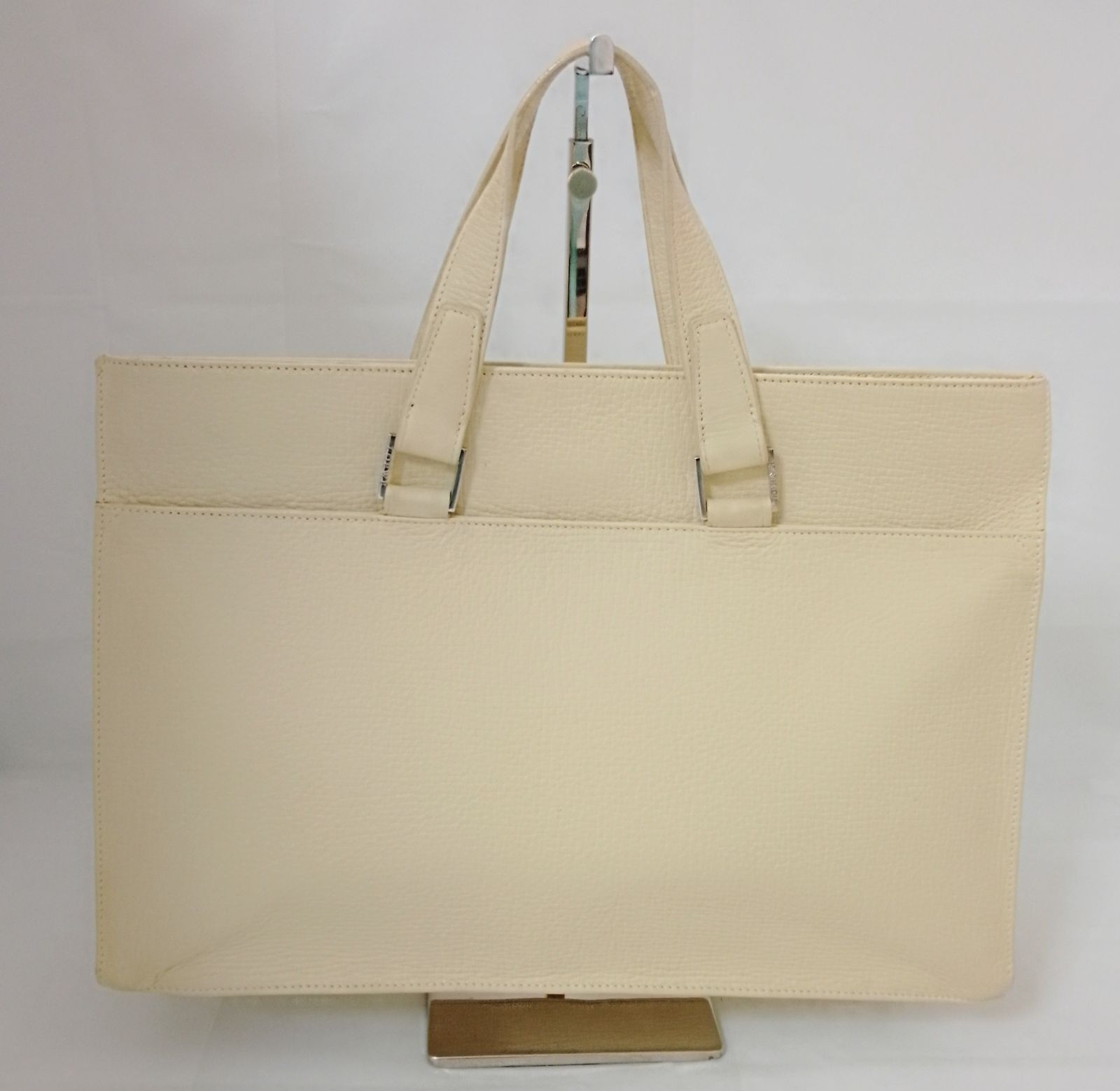ARE02 ロエベ 極美品 トートバッグ エンボスレザー ヴィンテージ 