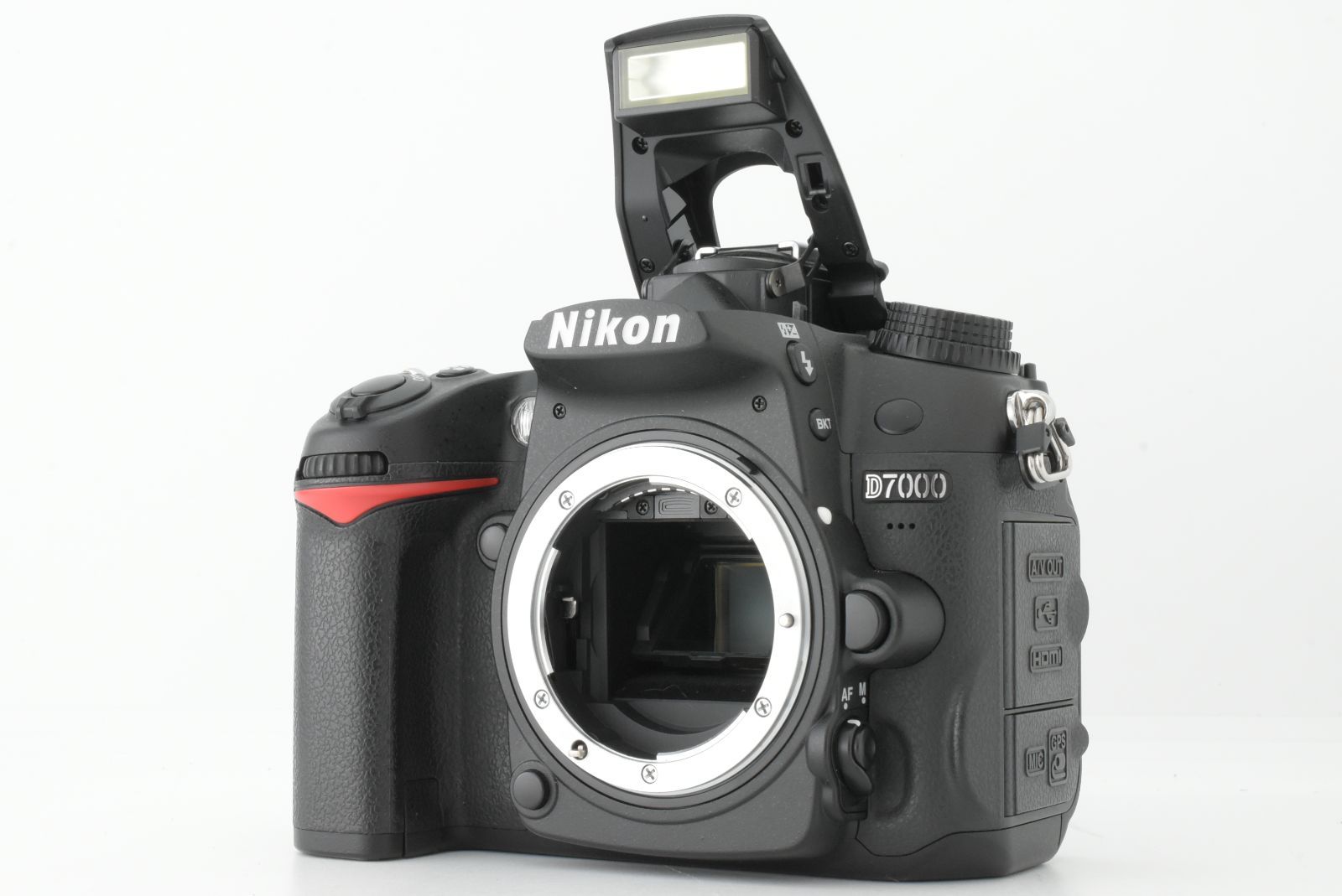 Nikon D7000 (シャッターカウント1908)　デジタルカメラ　美品 美品】シャッターカウント 565回 Nikon D7000 16.2MP DSLR Camera Body