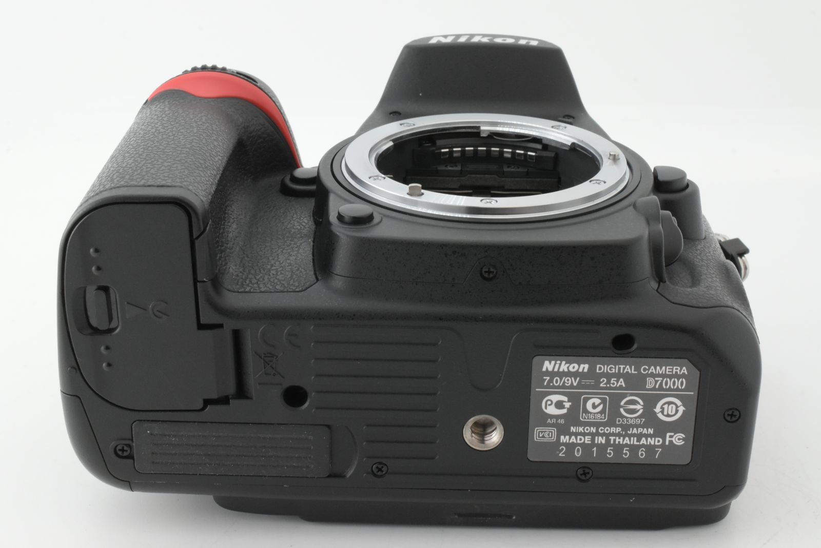 美品】シャッターカウント 565回 Nikon D7000 16.2MP DSLR Camera Body