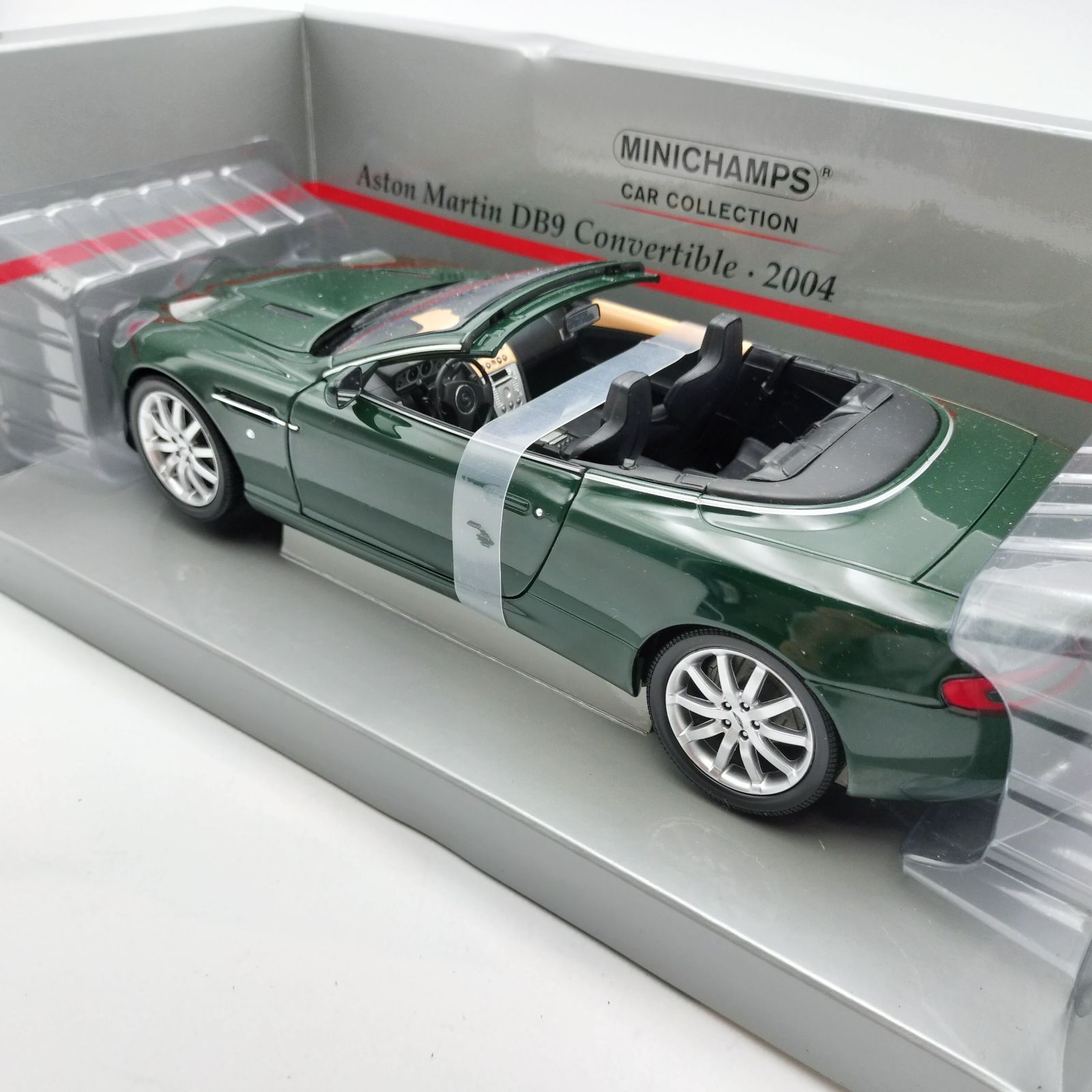 Minichamps】ミニチャンプス 1/18 アストンマーティン DB9