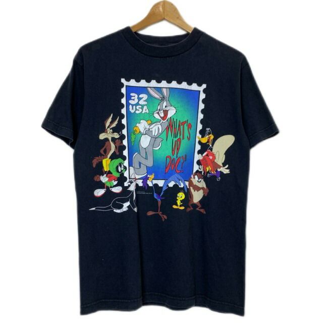 【中古】　LOONEY TUNES　Tシャツ　90s vintage　90年代　(C)1997 warner Bros　半袖　カットソー　トップス　クルーネック　キャラクター　キャラT　ルーニーテューンズ　オールキャラ　USA製　古着　/1953