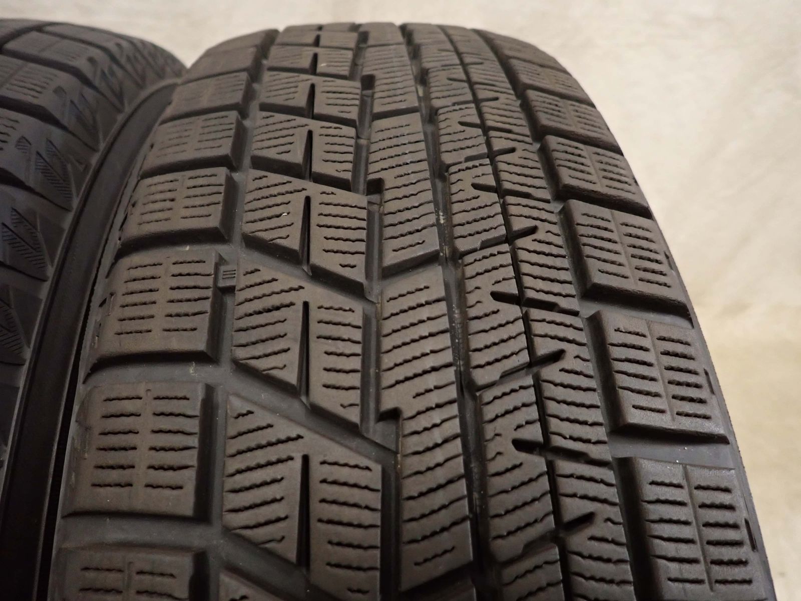 冬4本SET 会社宛 送料無料 185/60R16 86Q ヨコハマ アイスガード IG60