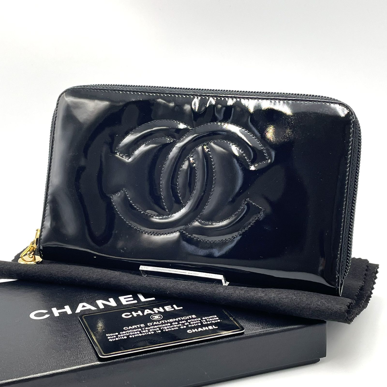 ブラックエナメルが美しいCHANEL長財布】CHANEL シャネル ココマーク