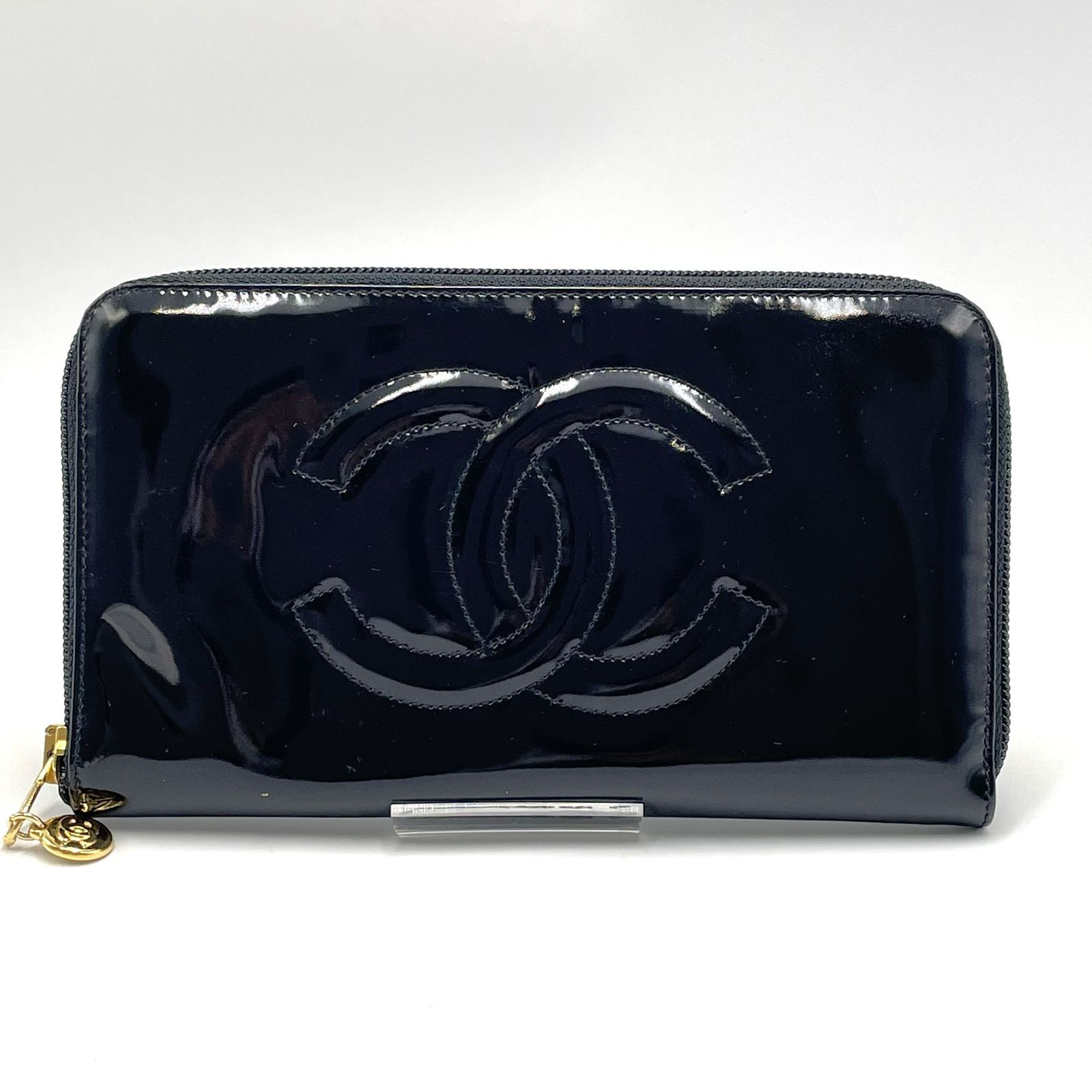 ブラックエナメルが美しいCHANEL長財布】CHANEL シャネル ココマーク