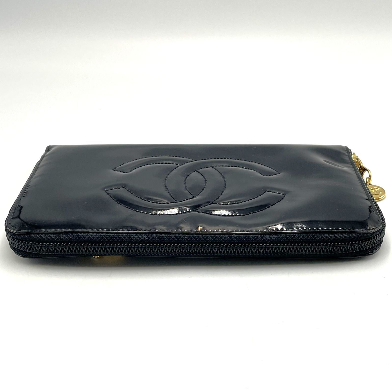 ブラックエナメルが美しいCHANEL長財布】CHANEL シャネル ココマーク