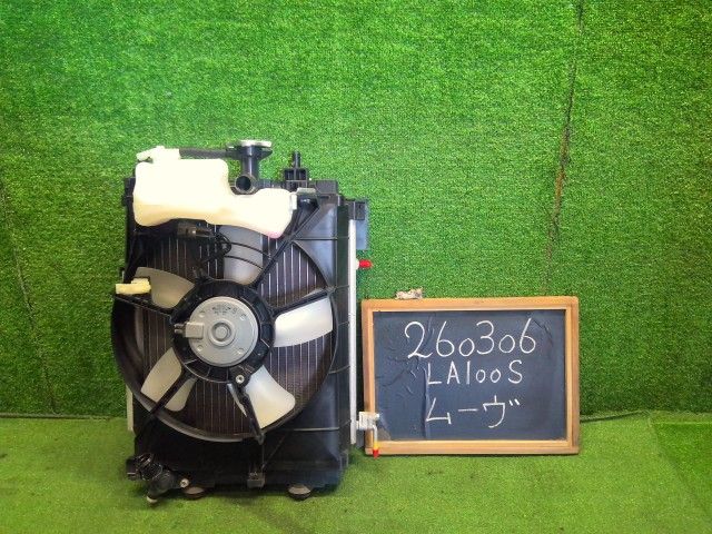 【中古】ムーヴ DBA-LA100S ラジエータ 16400-B2190 自社品番260306 S28