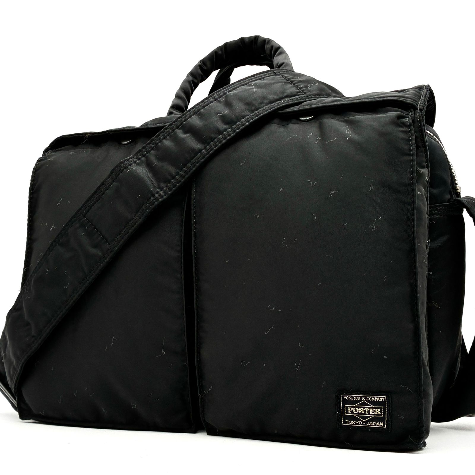 PORTER ポーター タンカー TANKER 2WAY ヘルメットバッグ ショルダーバッグ ビジネスバッグ フラップ ブラック 黒 ナイロンツイル A4 斜め掛け 父の日 ギフト ボーナス 夏休み 旅行 キャンプ レジャー 出張 大容量