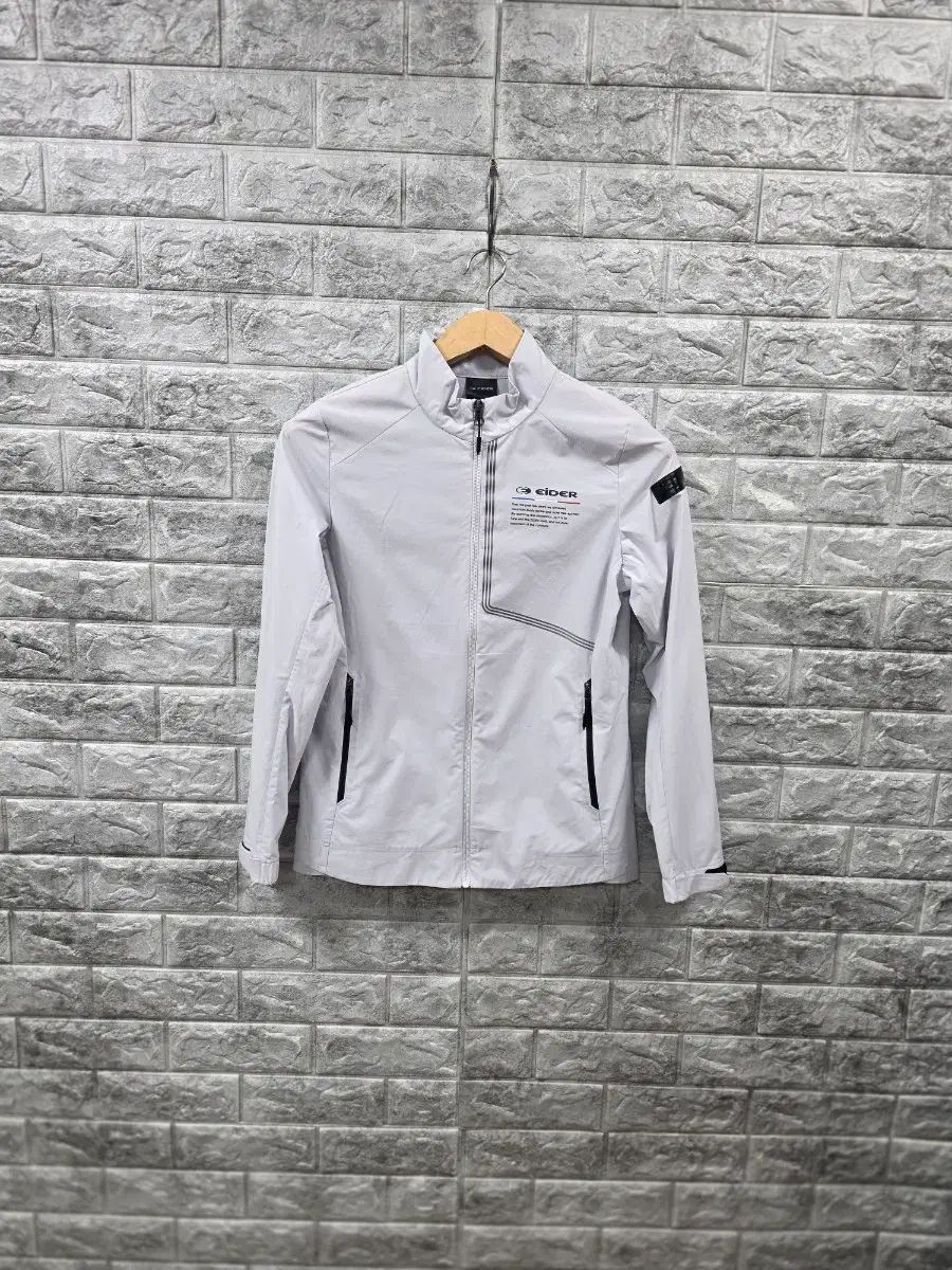 EIDER UVカット 機能性 ストレッチ 薄い レディース ウィンドブレーカー サイズ 90