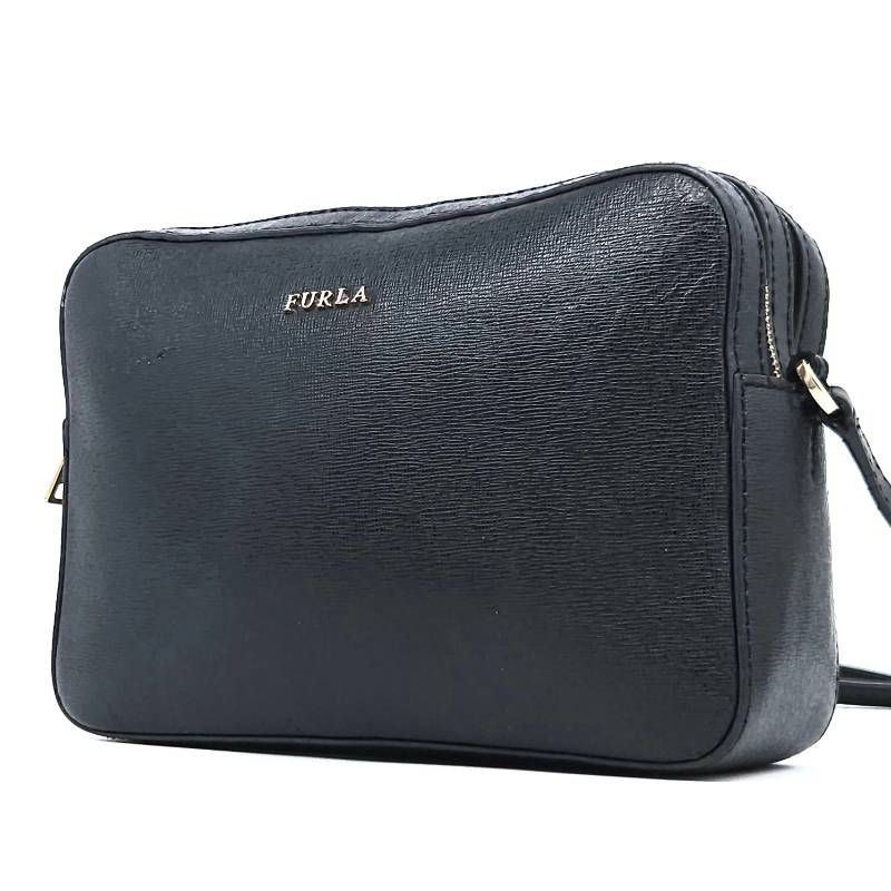 FURLA フルラ リリー ショルダーバッグ カメラバッグ 黒 ブラック PVC 