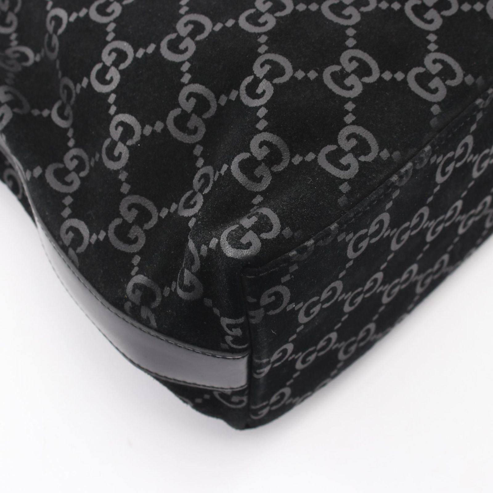 GUCCI グッチ GG柄 ショルダーバッグ - メルカリ