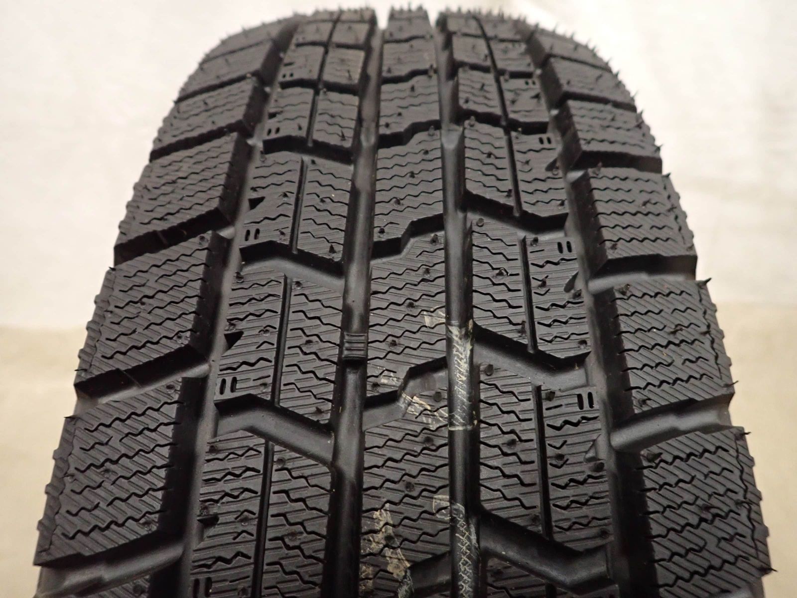 冬新品2021年製 4本SET 会社宛 送料無料 175/65R15 84Q グッドイヤー 冬新品2021年製 4本SET 会社宛 送料無料 175/65R15 84Q グッドイヤー