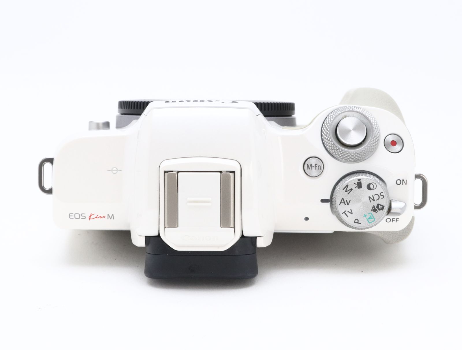 B+ (並品) Canon キヤノン EOS Kiss M ボディ ホワイト 初期不良返品