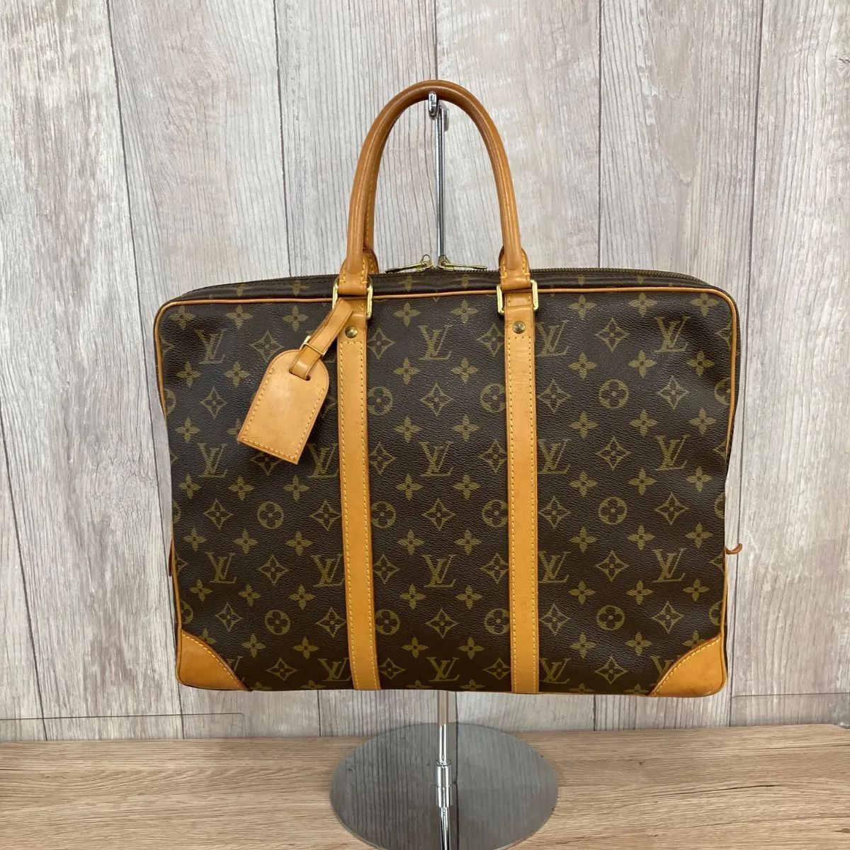 LOUIS VUITTONルイヴィトン モノグラム ポルトドキュマン ビジネス LOUIS VUITTON ルイヴィトン ビジネスバック ポルトドキュマン