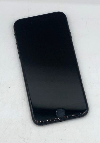 iPhone SE2 64GB ブラック SIMフリー 中古美品 - メルカリ