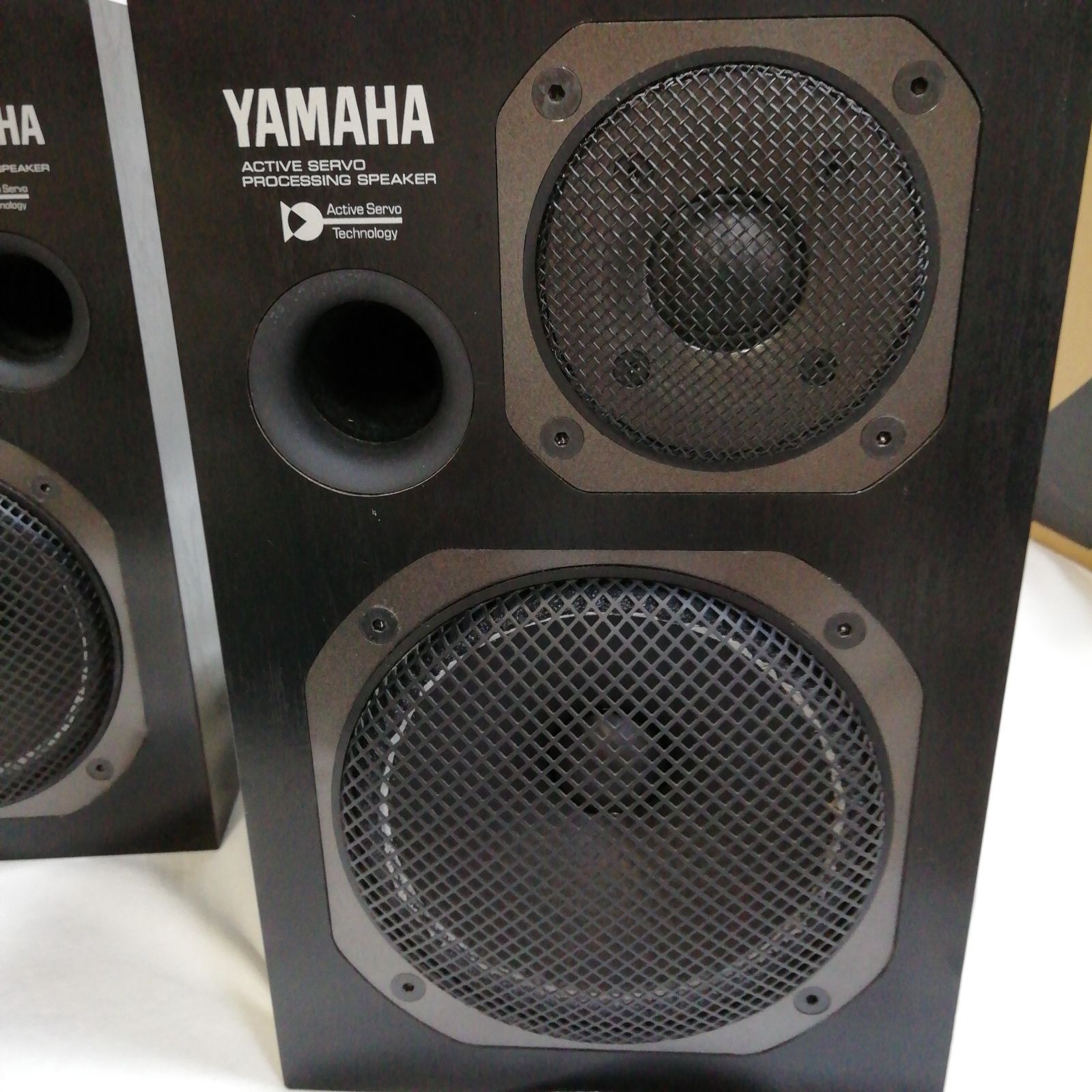 送料無料YAMAHA AST-S1 1989 スタンド型スピーカー ペアジャンク ジャンク品】 YAMAHA ヤマハ AST-S1 スピーカーペア! 天面キズあり