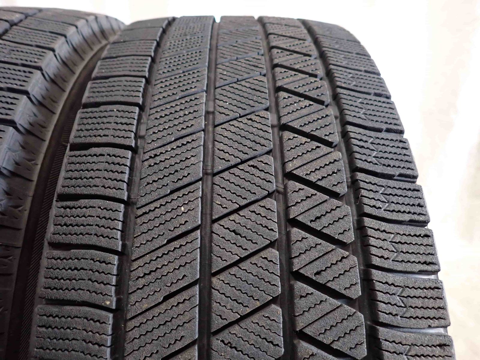 冬4本 会社宛 送料無料 205/60R16 96Q ブリヂストン ブリザック VRX3