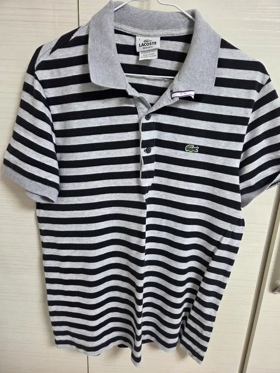 ヘジス、LACOSTE カラーTシャツ