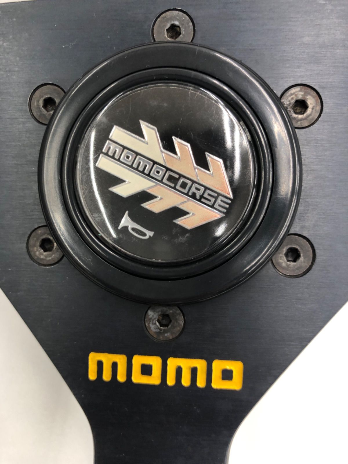 ［中古､現状品］MOMO ステアリングホイール　ベロチェ　レーシング　TYPV３５　イタリア製　レザー　当時物　S ４８７