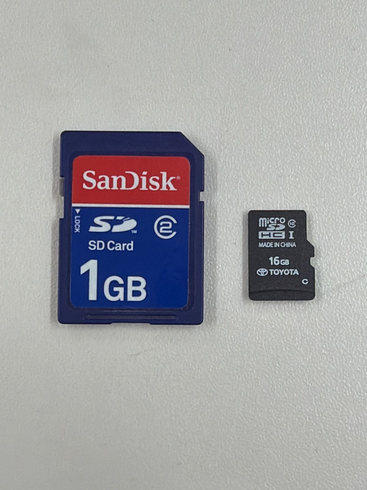 【トヨタ】純正ナビ （NSZT-W66） 地図データSD　＋　SDカード１GBセット