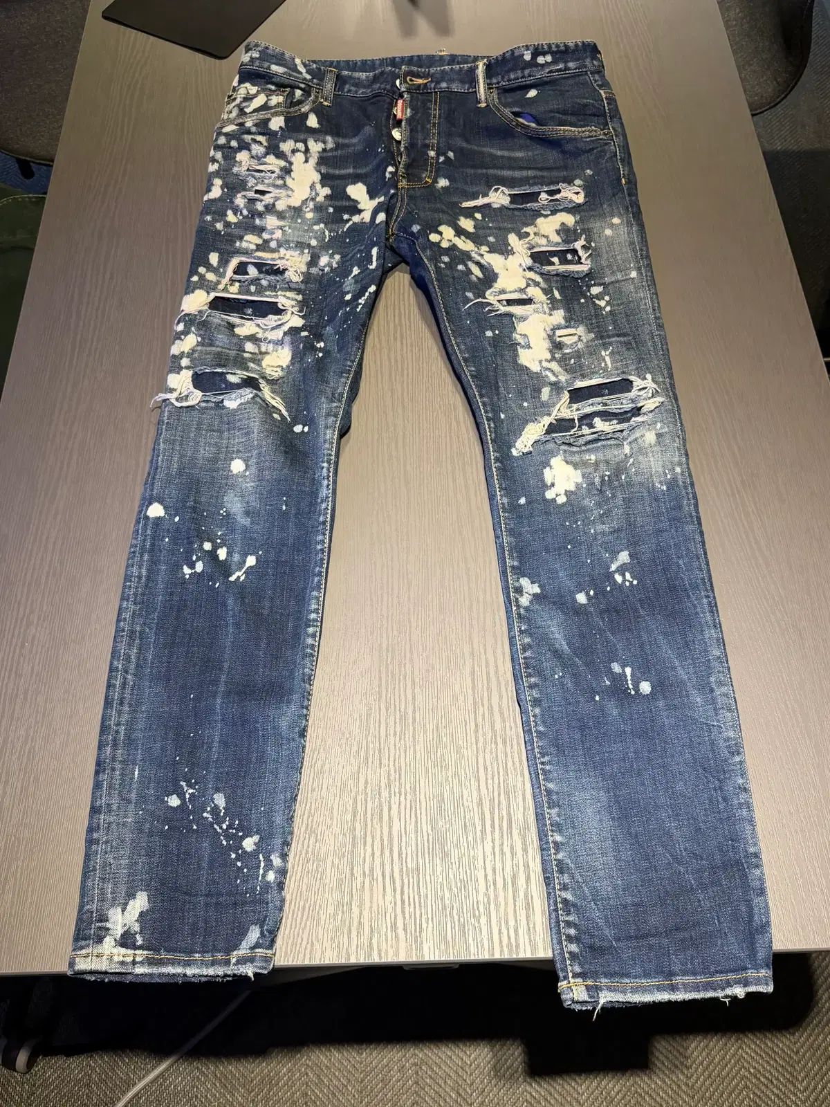 DSQUARED2 デニム ストレート パンツ S74LB1247 S30664 470